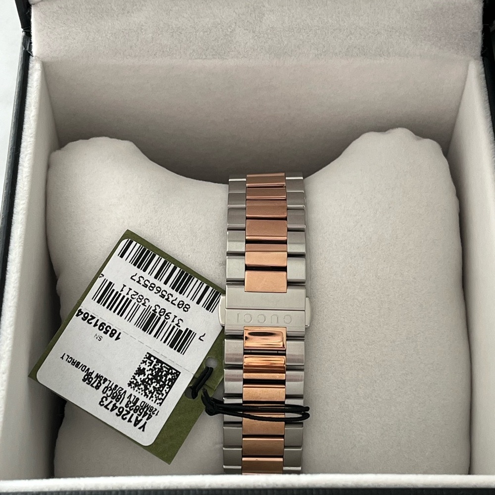 GUCCI G Timless Silver and Rose Gold Men’s Watch - Picture 4 of 6